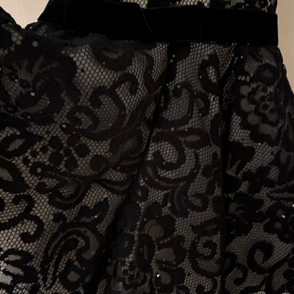 Zoe Ltd. Girls’ Formal Dress (8) - Picture 3 of 4